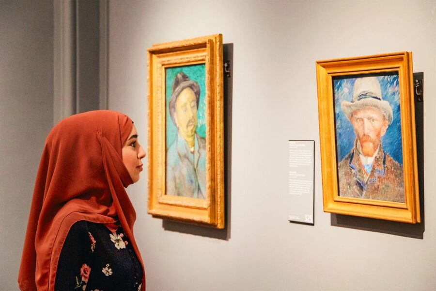Amsterdam: Rijksmuseum Entry Ticket - Your first minutes inside: cloakroom, WiFi, and self-paced flow