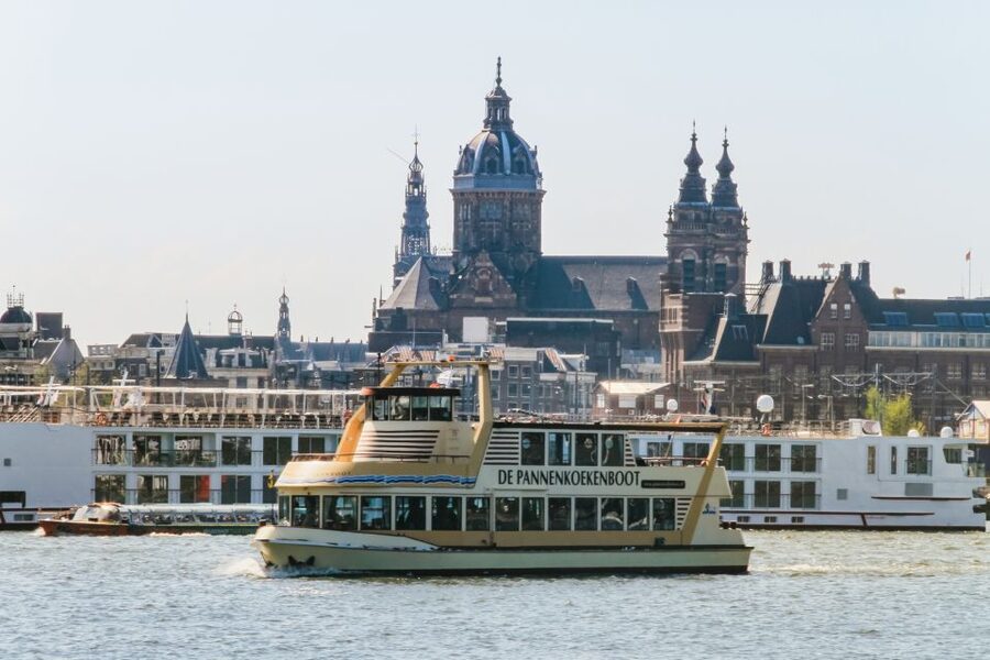 Amsterdam: River Cruise With All-You-Can-Eat Dutch Pancakes - Unlimited Dutch pancakes: the buffet that sets the tempo