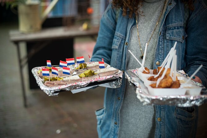 Amsterdam's Market Street Food Tour with Streat Bites - Your guide and the small group advantage