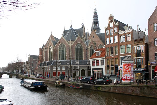 Amsterdam's Red Light District: A Self-Guided Audio Tour - Route timing and pacing, Dam Square to Belle in about 35 minutes