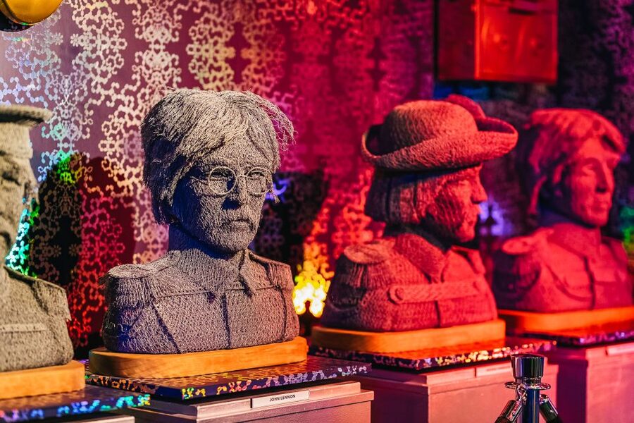 Amsterdam's Weirdest Museum: Believe It or Not! - Space Tunnel, Optical Illusions, and Interactive Mind Games