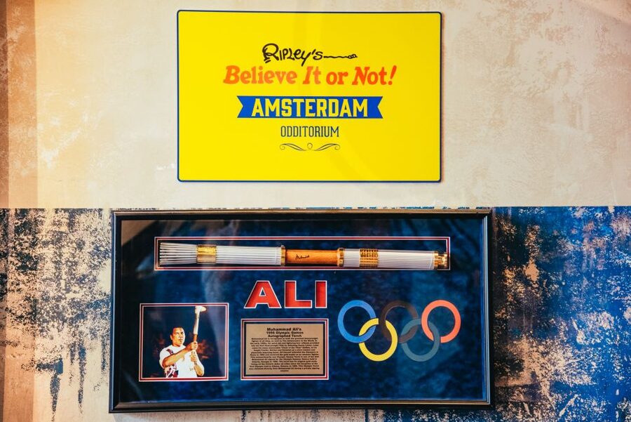 Amsterdam's Weirdest Museum: Believe It or Not! - What You Can and Cannot Bring, Especially for Food and Cameras