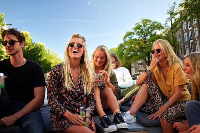 Amsterdam: Saloon Boat Cruise + Unlimited Drinks & Bite option - Weather, Clothing, and Getting Up a Big Step