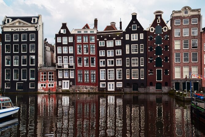 Amsterdam Scavenger Hunt and Highlights Self Guided Audio Tour - Why This Amsterdam Scavenger Hunt Fits Your Time Better Than a Typical Tour