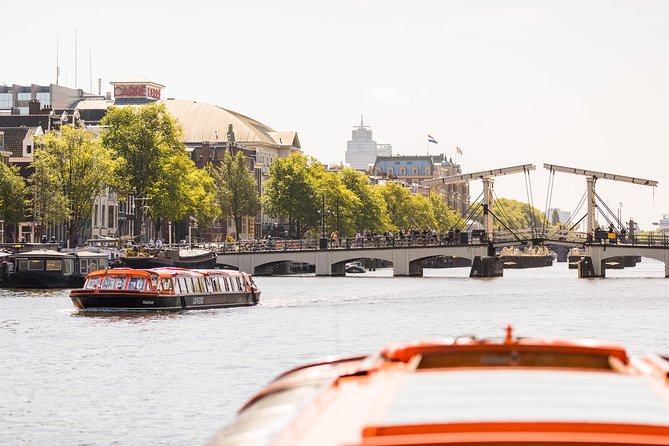 Amsterdam Sightseeing Canal Cruise with Audio Guide - Magere Brug, De Wallen, and Other Icons You Float Past