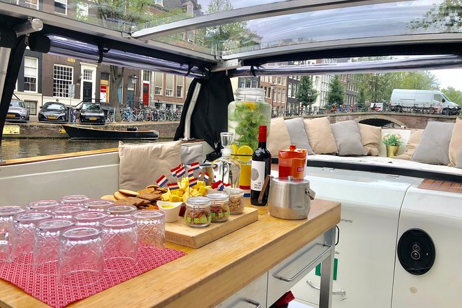 Amsterdam Small-Group Breakfast Morning Cruise - Keizersgracht 401, and what “small-group” really buys you