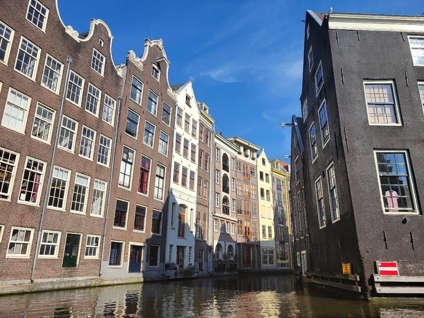Amsterdam: Small-Group Canal Cruise incl. Drinks and Snacks - Should you book Sebi Boat Tours on the Giuliana?