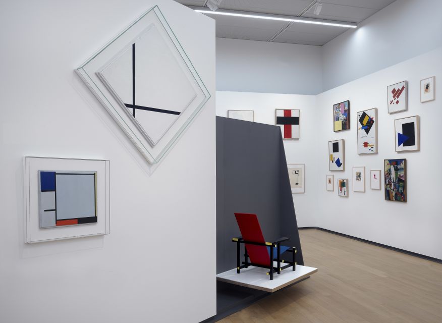 Amsterdam: Stedelijk Museum and 1-Hour Canal Cruise - What you’ll actually see during the 1-hour Amsterdam Canal Belt ride