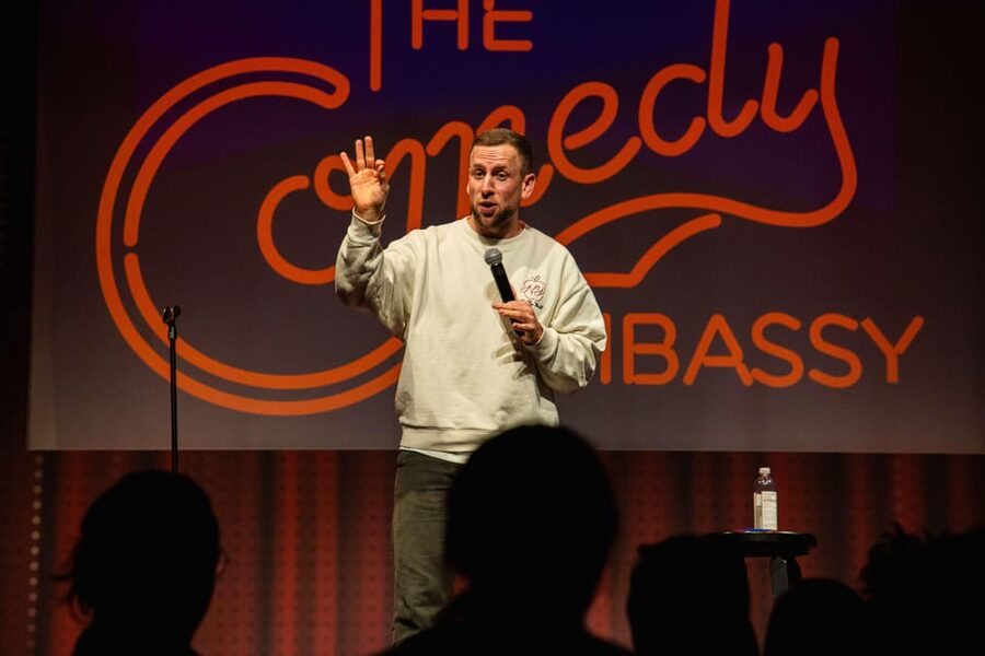 Amsterdam: The Comedy Embassy Stand-Up Show - Inside the Upstairs Theater: what the room experience really means