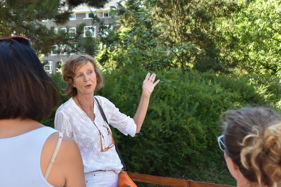 Amsterdam: The Life of Anne Frank Walking Tour - The bookstore stop and the diary connection that makes it personal