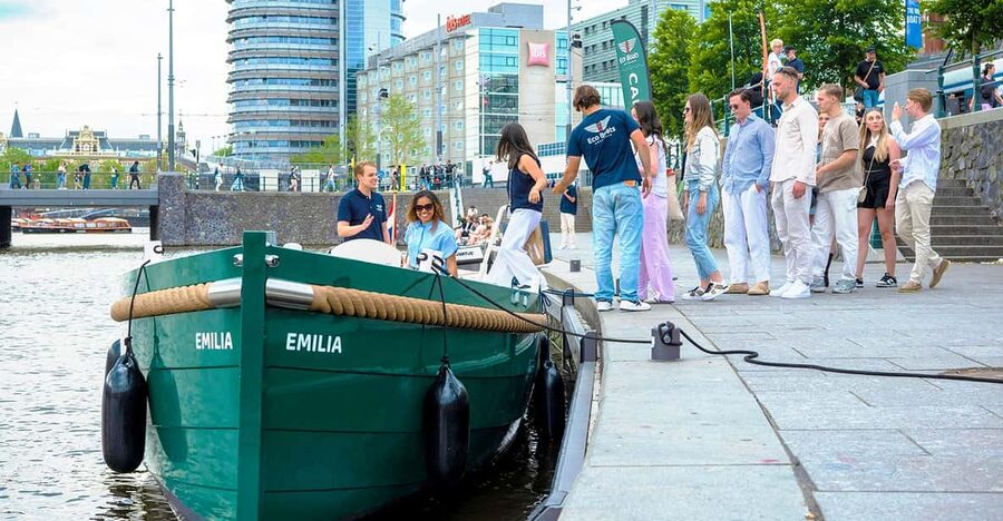 Amsterdam: The Newest Canal Cruise with Drink Option - Why this 1-hour Eco Boats cruise is a smart Amsterdam move