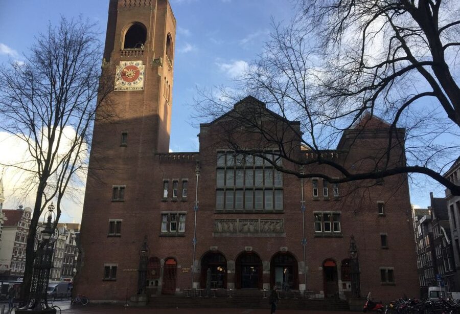 Amsterdam: The Story of History & Culture Walking Tour - A 3-hour Amsterdam intro that links old canals to today