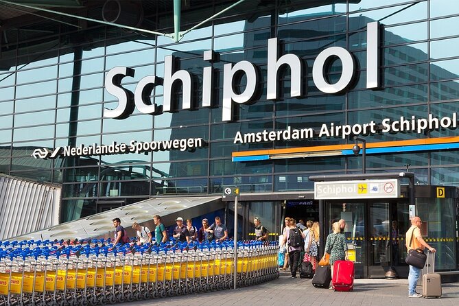 Amsterdam to Schiphol Airport Private Transfer - Should you book this private transfer to Schiphol?