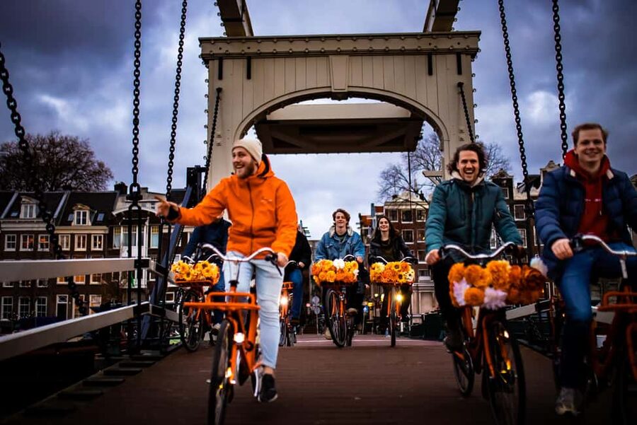 Amsterdam: Top Highlights Guided Bike Tour EN/DE/ES/FR/IT/CN - Grachtengordel Canals and De Negen Straatjes Streets
