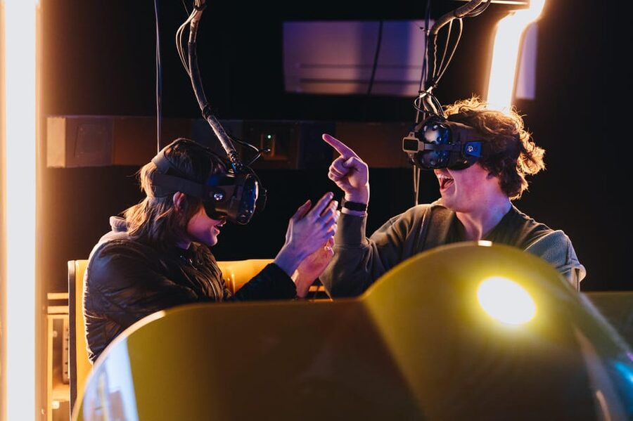 Amsterdam: Ultimate VR Experience: 60 minutes - The 4 included tokens: how to use them without wasting time