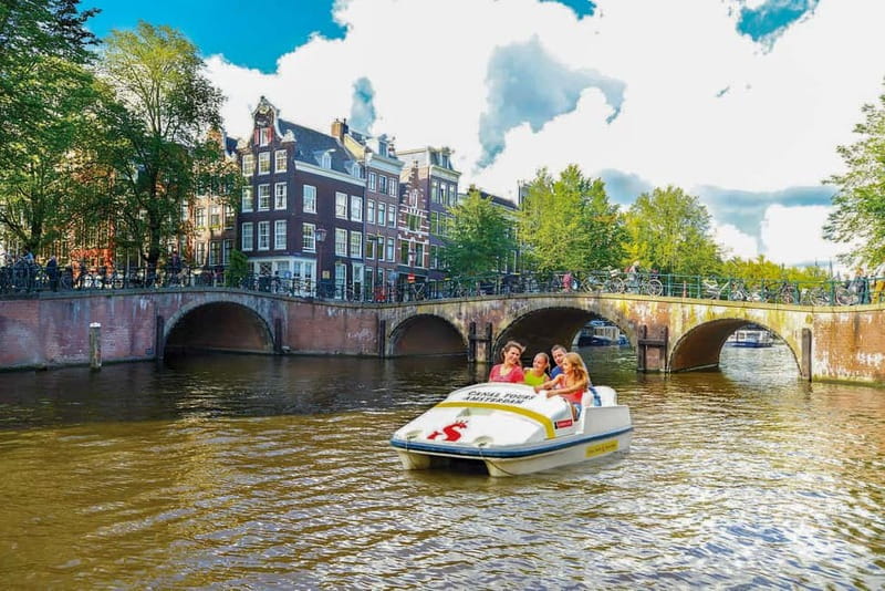 Amsterdam: Unique Pedal Boat Experience in the Canals - Your Self-Guided Route: Rijksmuseum to Anne Frank House by Water