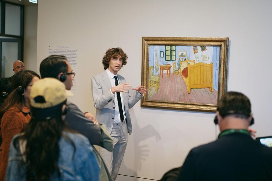 Amsterdam: Van Gogh Museum Entry Ticket and Guided Tour - Your Meeting Point: Paulus Potterstraat 7, Group Entrance