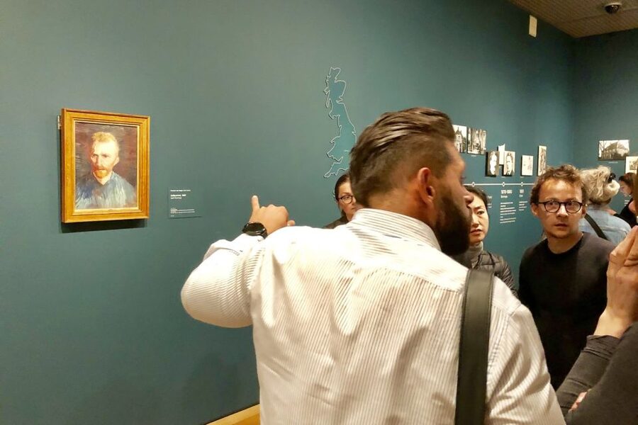 Amsterdam: Van Gogh Museum Masterpieces Tour up to 8 guests - Where you meet, and how to spot your guide near Cobra Cafe