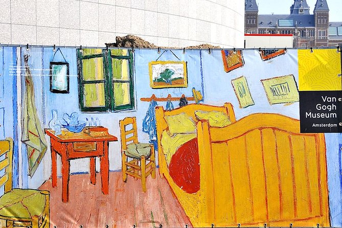 Amsterdam Van Gogh Museum Private Tour for Kids & Families - The Van Gogh highlights you should expect to see, including Sunflowers