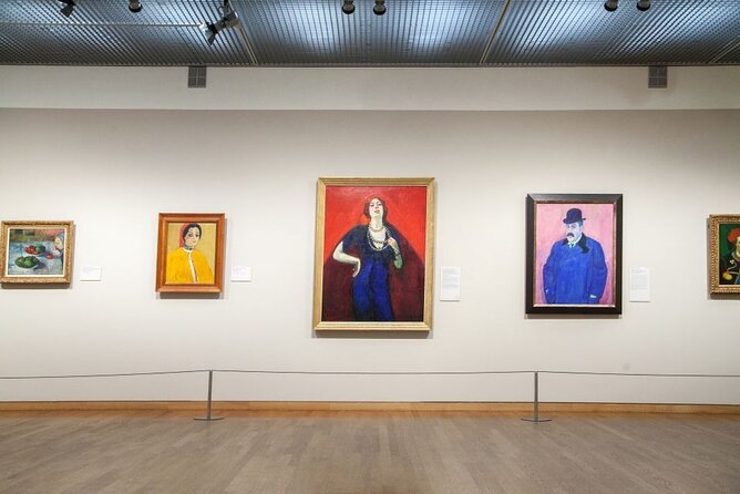 Amsterdam Van Gogh Museum with Audio or Guided Tour - What You See at the Van Gogh Museum: Rooms, Masterpieces, and Story Order