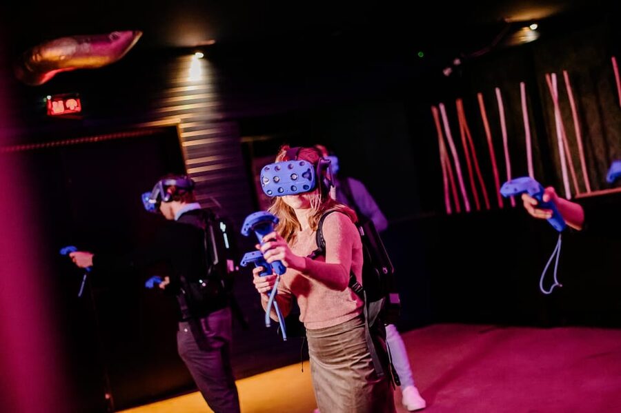 Amsterdam: VR Game Park Free-Roaming Experience - Where to fit this into your Amsterdam day
