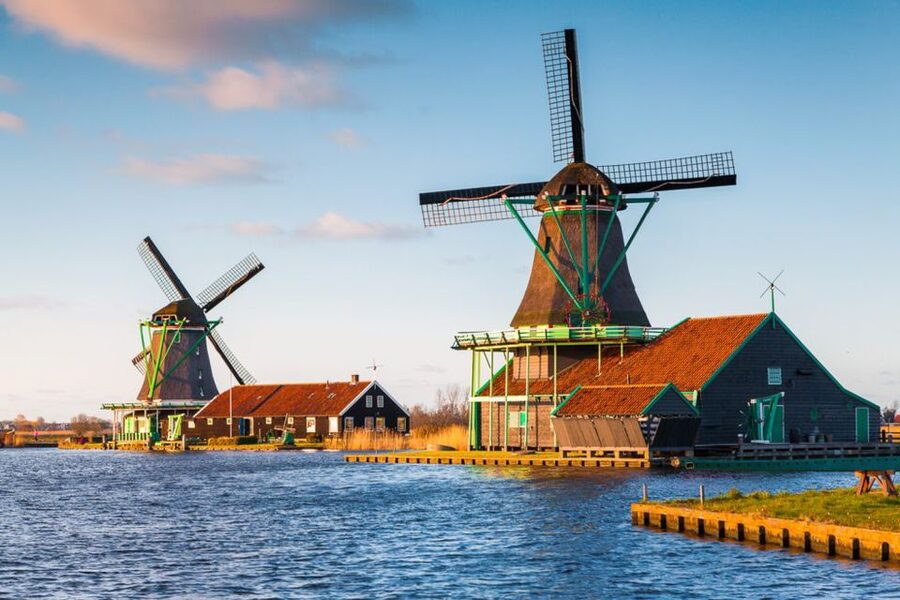 Amsterdam: Windmills, Edam, Volendam and Marken Private Tour - Should You Book This Amsterdam Windmills, Cheese, and Villages Tour?
