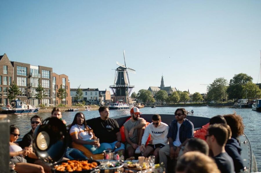 BBQ on Board Haarlem Cruise - The Cruise Rhythm: Golden Hour Views and Night Lights