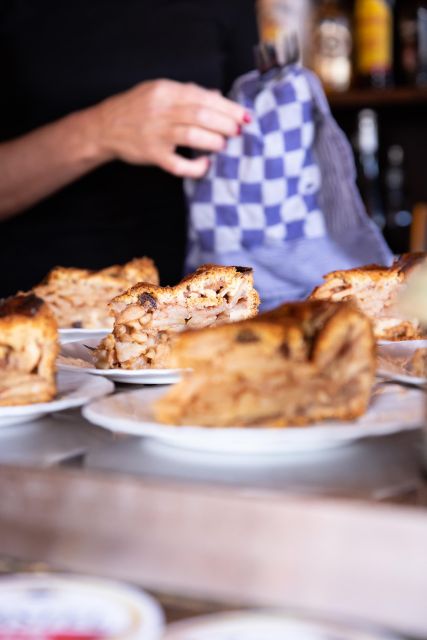 Boutique Dutch Food & History Tour with up to 8 guests only - Key things I’d zero in on