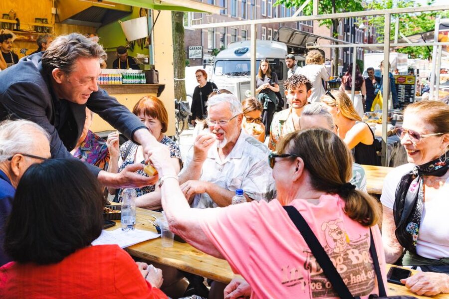 Boutique Dutch Food & History Tour with up to 8 guests only - Starting at Papeneiland Café and getting oriented on foot