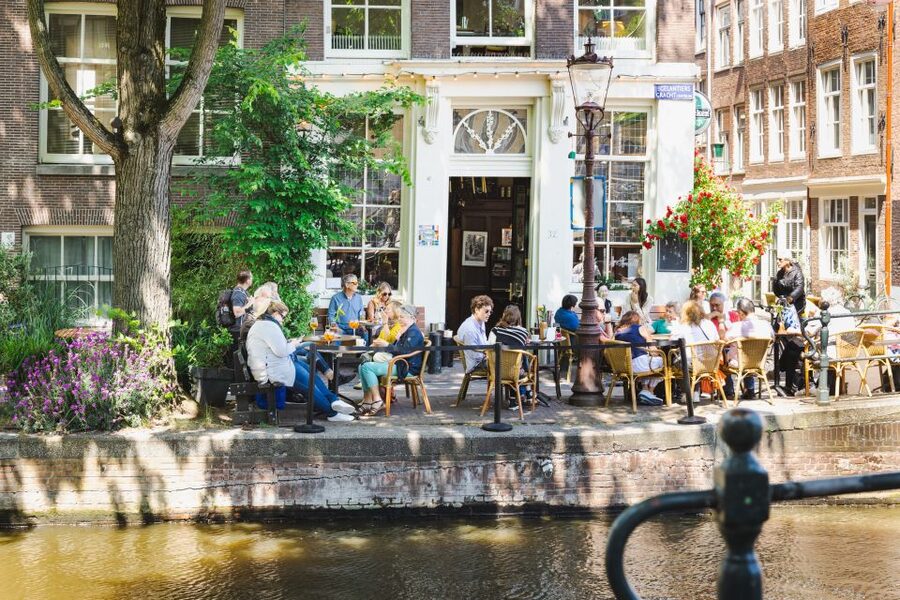 Boutique Dutch Food & History Tour with up to 8 guests only - Day by day tastings: Sunday to Monday, Tuesday to Friday, Saturday
