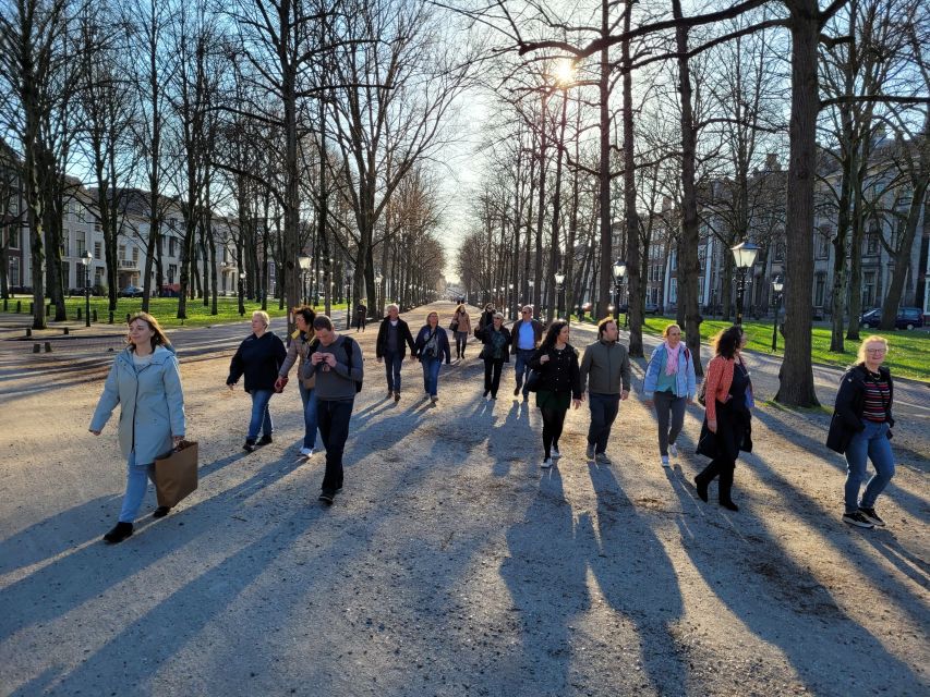 Centre The Hague On Foot with Wonderful Storyteller - 2hr - Why this Peace and Justice walk helps you see The Hague clearly