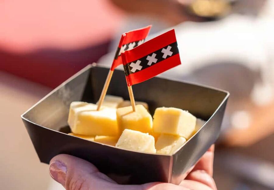 CHEESE AND DRINKS TOUR: A TASTE OF AMSTERDAM ON THE CANALS - Meeting at Oudezijds Voorburgwal, and How to Not Miss Your Boat