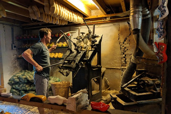 Countryside Bike Tour from Amsterdam: Cheese, Clogs & a Windmill - Why this ride feels different from a typical Amsterdam day