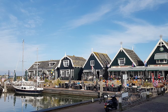 Countryside of Amsterdam Private tour - Volendam on the Dike: Village Feel and Dutch Seafood Options