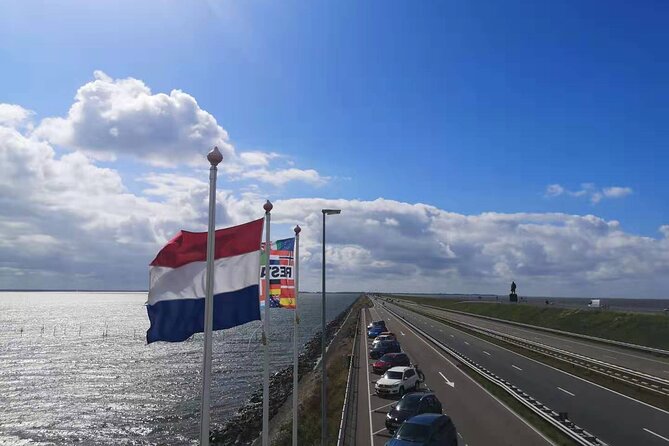 Day Tour Giethoorn, Afsluitdijk and Zaanse Schans with Boat Cruise - Why Giethoorn, Zaanse Schans, and Afsluitdijk in One Long Day Works