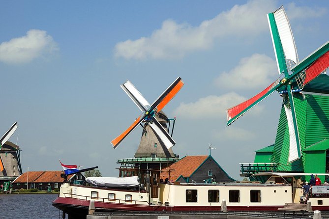 Day Trip from Amsterdam to Zaanse Schans Windmills and Volendam - From Amsterdam to Windmills Without the Hassle