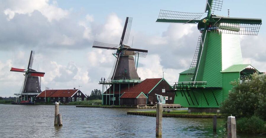 Day Trip to Zaanse Schans, Volendam and Marken - The Zaanse Schans windmills are the main event