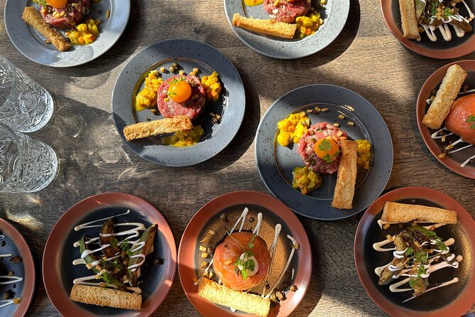 Dinner Canal Cruise Amsterdam: 4-Courses Including Drinks - Central Station, Prinsengracht, Keizersgracht, Herengracht: Amsterdam’s money-canals at night