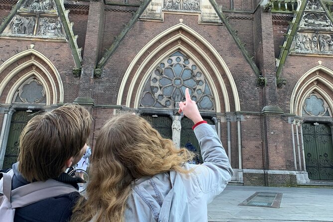 Discover Breda with a self-guided Outside Escape city game tour! - Grote Kerk and Kasteel van Breda: Where the Nassau Story Lands