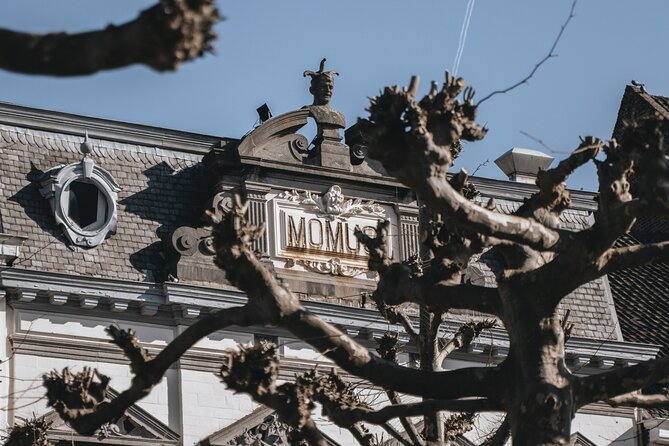 Discover Maastricht with a Smile! Culture, History and People - Starting at Stokstraat: how the tour stays personal
