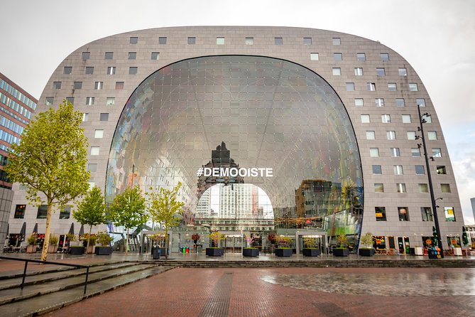 Discover Rotterdam’s most Photogenic Spots with a Local - Where the tour starts, and how the end sets you up
