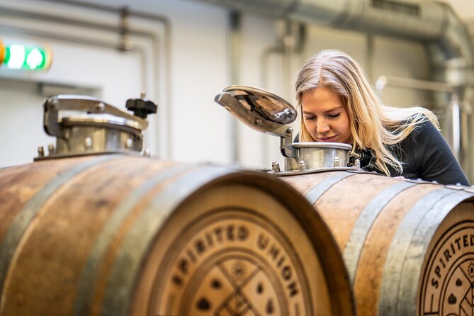 Distillery Tour & Rum Tasting @Spirited Union Rum Co. (Amsterdam) - Step 2: Botanical rum introduction and flavor extraction basics