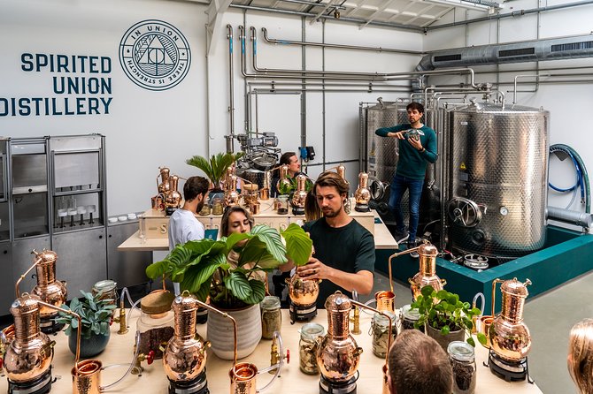 Distilling Class @ Spirited Union Rum Co. (Amsterdam) - Welcome cocktail time, and why I suggest you eat first