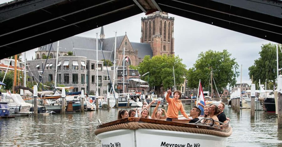 Dordrecht: City Canal Cruise - Dordrecht from the Water: Why This Cruise Works