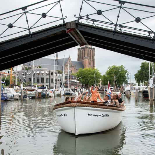 Dordrecht: City Canal Cruise - The City Hall and Great Church Views You Can’t Recreate on Foot