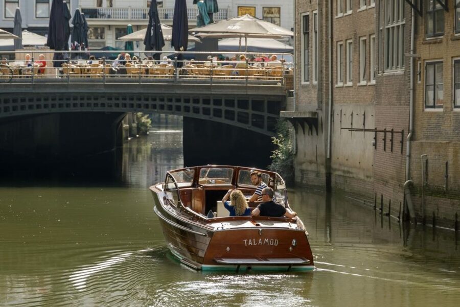 Dordrecht: City Walking Tour with Boat Ride - FAQ