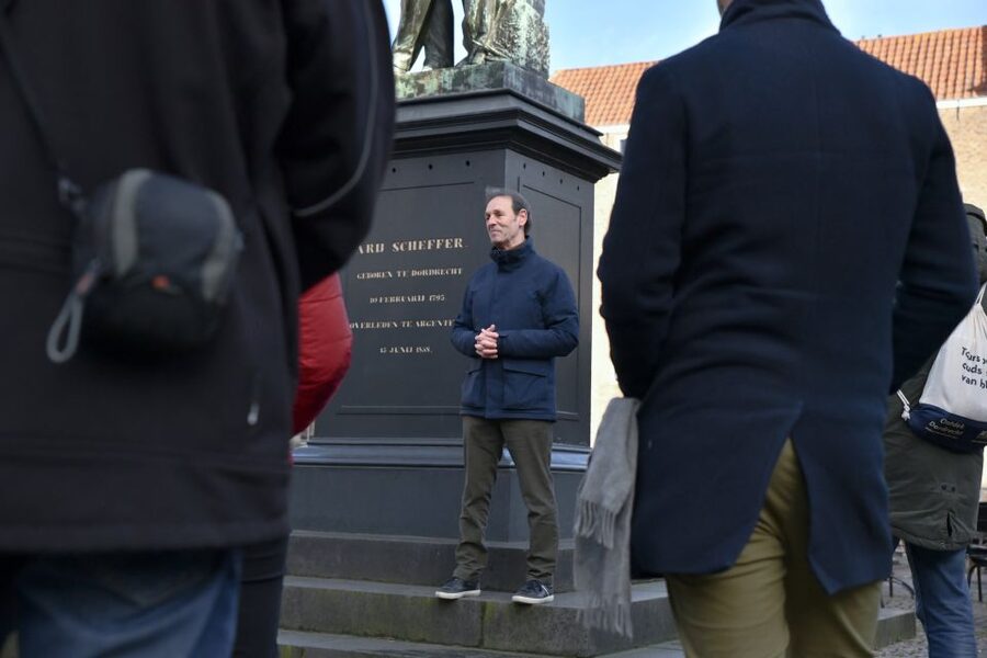 Dordrecht: Dark History Tour - The piracy stories: where the walk gets extra momentum