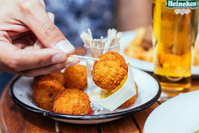 Drinks & Bites in Amsterdam Private Tour - Key highlights at a glance
