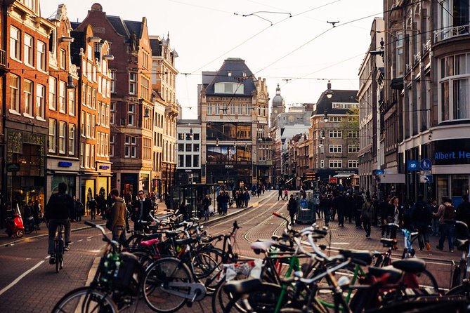 Drinks & Bites in Amsterdam Private Tour - A 2.5-hour Jordaan bite tour with real local attention