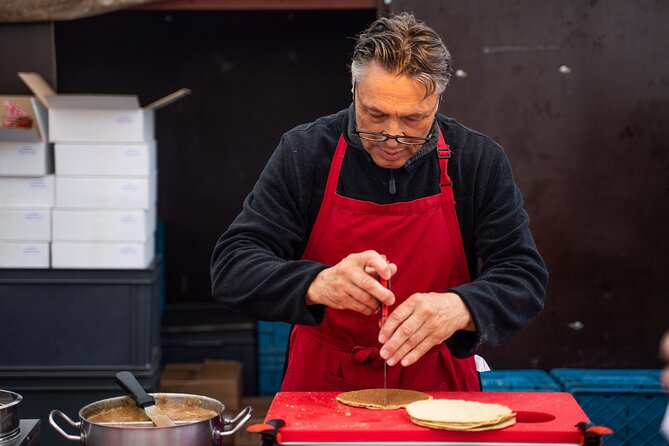 Dutch Street Food Tour on Amsterdam Market - Craft Beer Tasting: Local Boutique, Not a Generic Pour